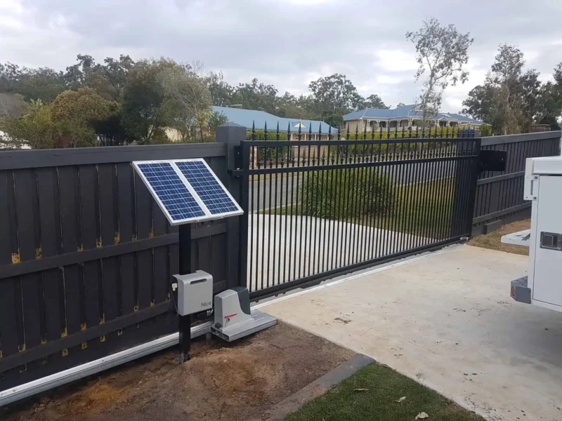 solar-powered gate installation