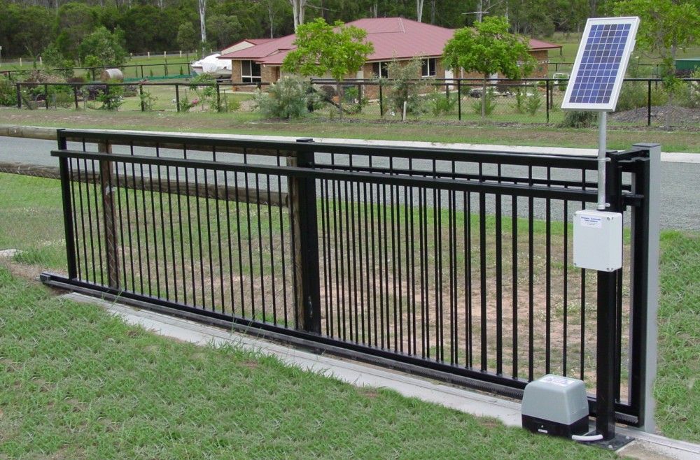 solar-powered gate installation