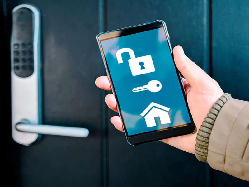 Smart door lock with keypad and Smart Door Automation IoT integration for secure access
