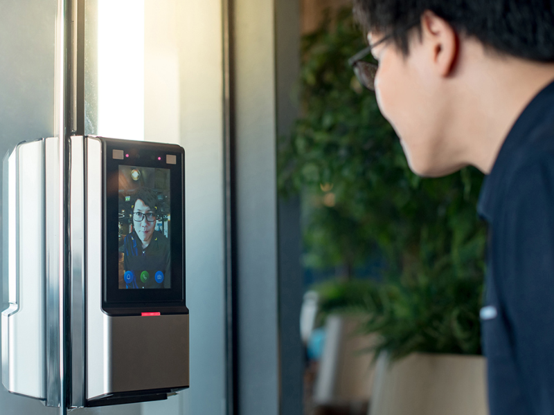 Advanced facial recognition smart lock with Smart Door Automation IoT technology for secure home entry