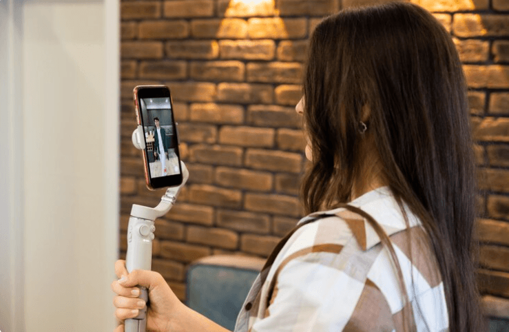 Mobile app entry is a new generation of intercom technology built around smartphones and cloud connectivity.