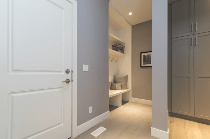 Retrofit apartment entry communication refers to upgrading an existing intercom or access system by reusing the building’s current infrastructure