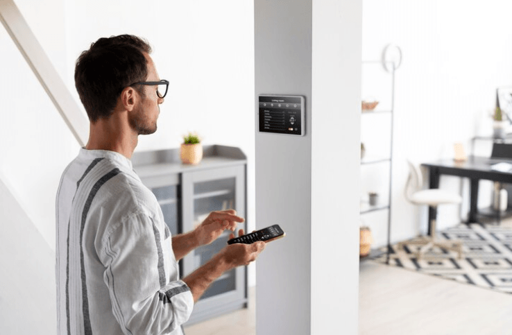 Installing an intercom system in an SDA home requires careful coordination between builders, electricians, and technology providers.